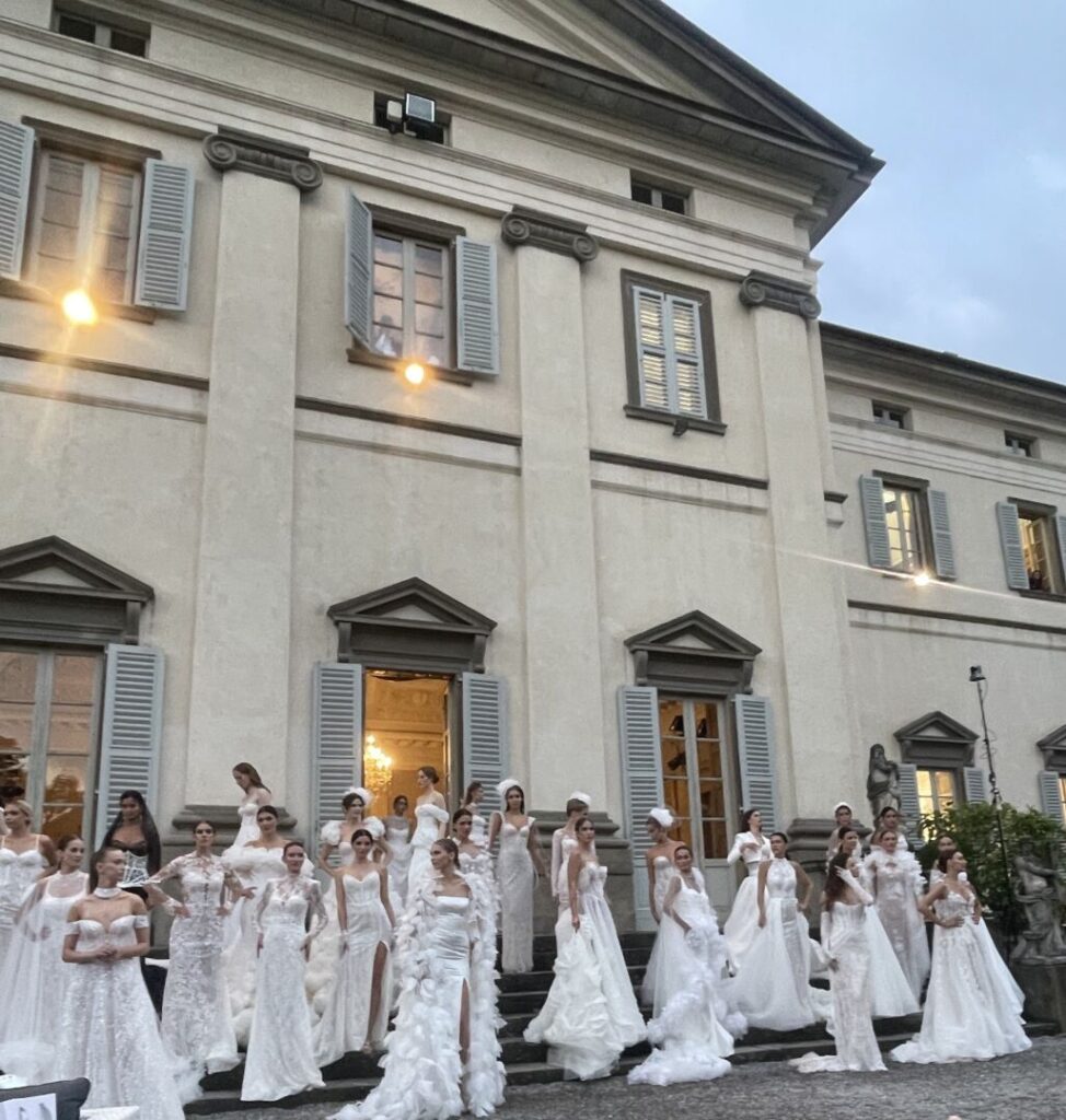 wedding white platform 2024_fotoSilvia Amoruso